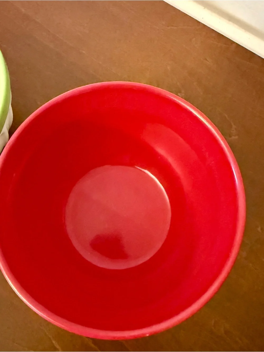 Starbucks 2007 Ice Cream Bowls 12 oz Ceramic Set of 2 - Red & Green